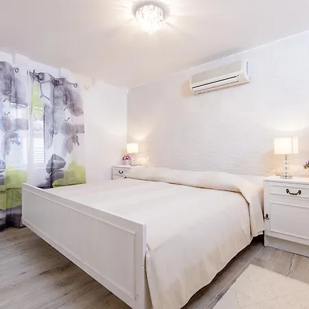 Apartament Brilliant