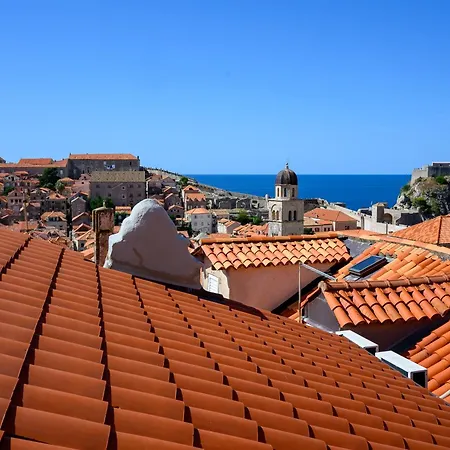 Brilliant Apartamento